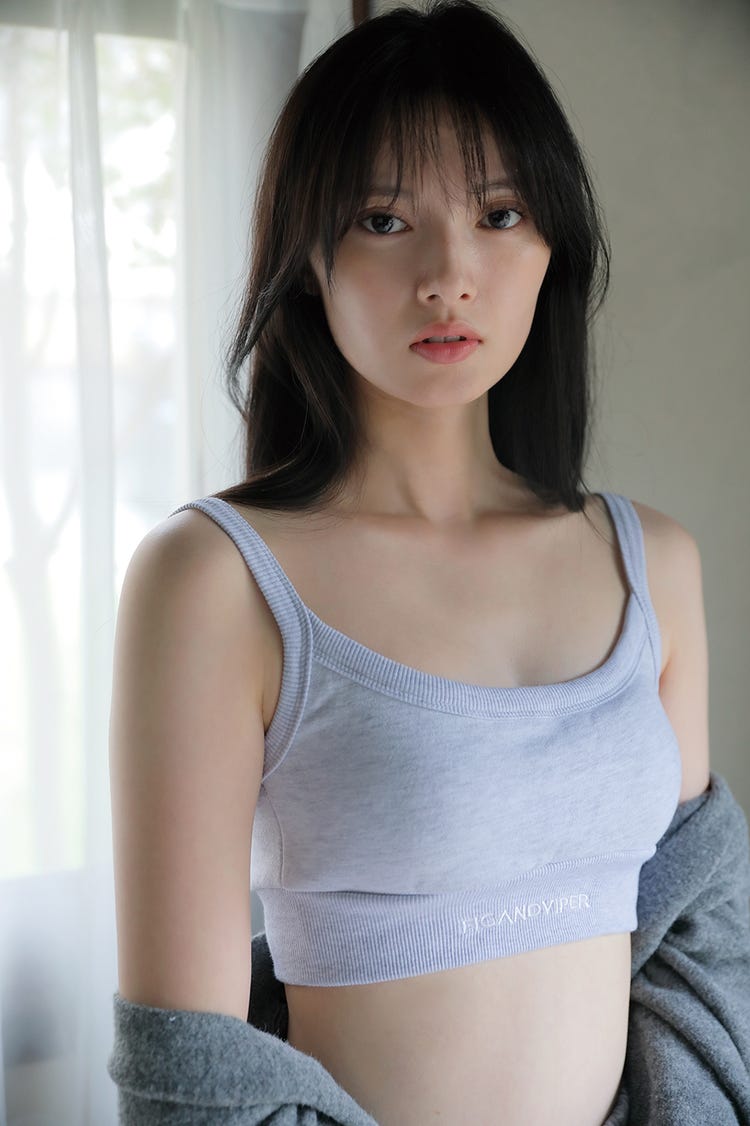 井本彩花エロ 