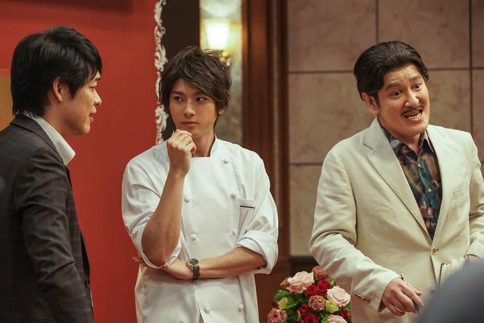 「囲み取材」より(C) NHK