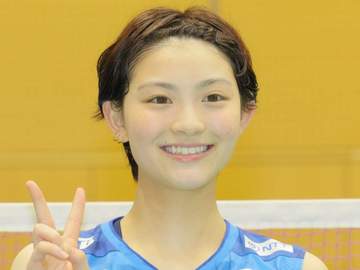 「The 美少女だよね」期待の19歳透明感美女アスリート、キュートな新ユニ姿に騒然「笑顔を見るだけでキュンとなる」