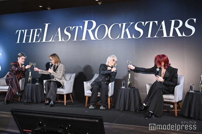 THE LAST ROCKSTARS(左から)MIYAVI、YOSHIKI、HYDE、SUGIZO(C)モデルプレス