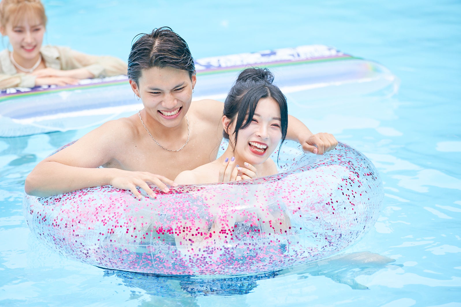 そら、るな「恋する◆週末ホームステイ LAST TEEN」2話（C）AbemaTV,Inc.