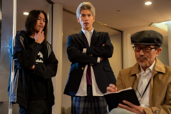 佐野岳、長谷川慎「レッドブルー」第5話(C)「レッドブルー」製作委員会・MBS(C)波切敦/小学館