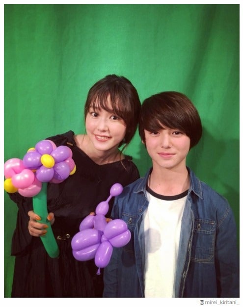 インスタで話題のハーフ美少年“翔”、桐谷美玲をハグで悩殺「天使すぎ」「2次元みたい」と話題に