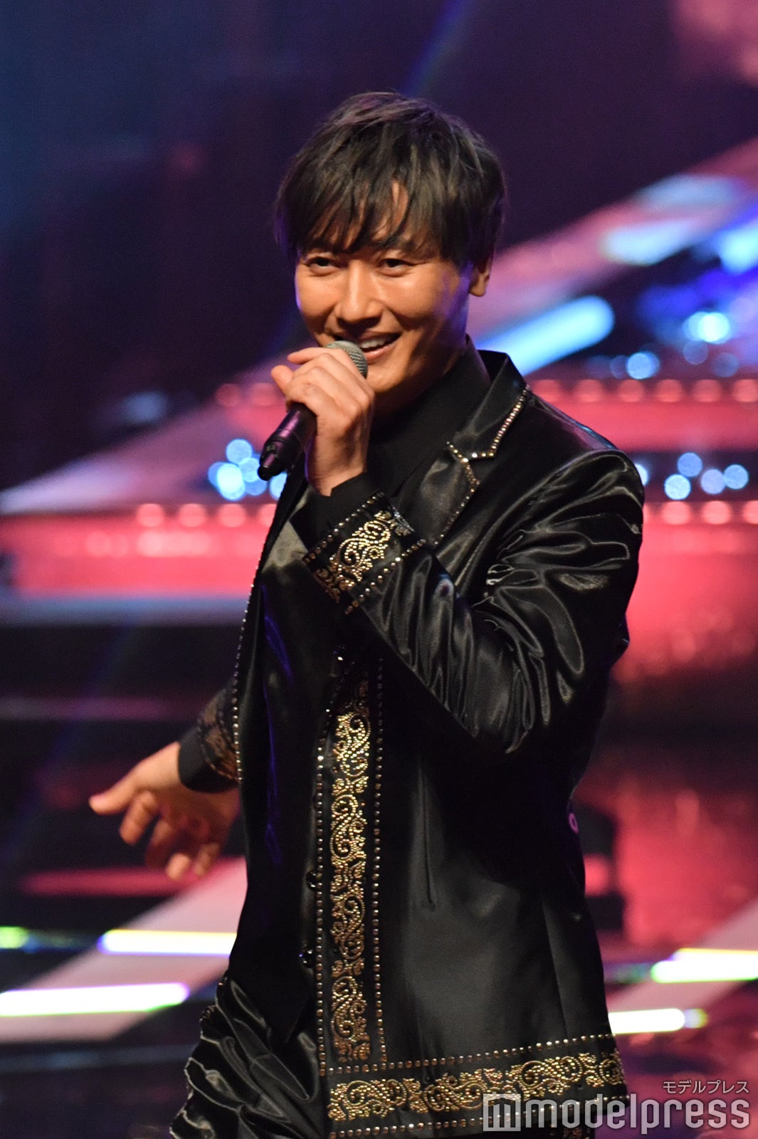 （C）モデルプレス