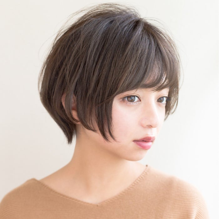 前髪ありのショートヘアで大人かわいくイメチェン大作戦！ モデルプレス