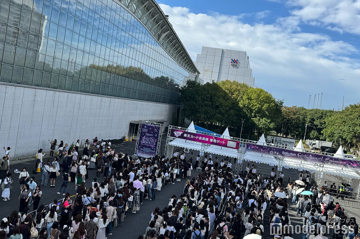 「Rakuten GirlsAward 2024 AUTUMN/WINTER」会場の様子(C)モデルプレス