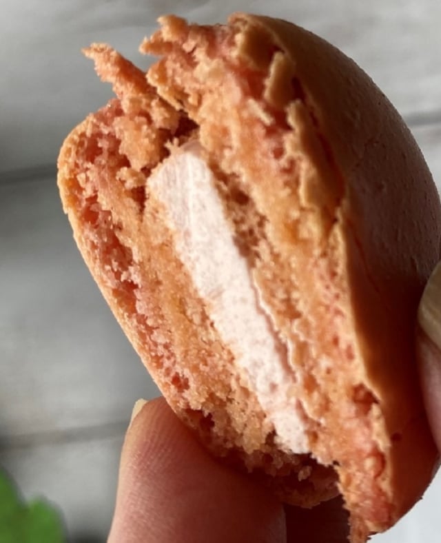 マカロンあまおう苺