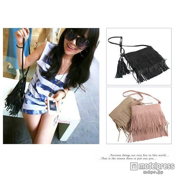 チャーム付フリンジバッグ「STYLE ON BAG」2,300円（税込）