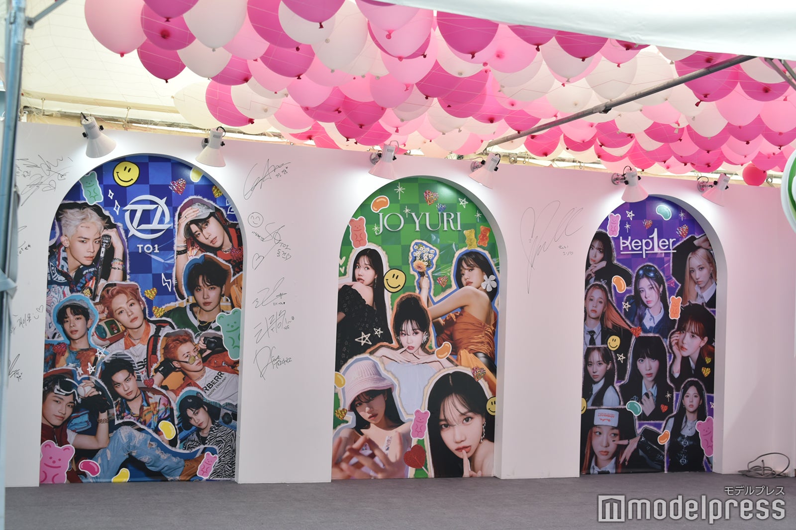 チョ・ユリが入れたサイン（C）モデルプレス