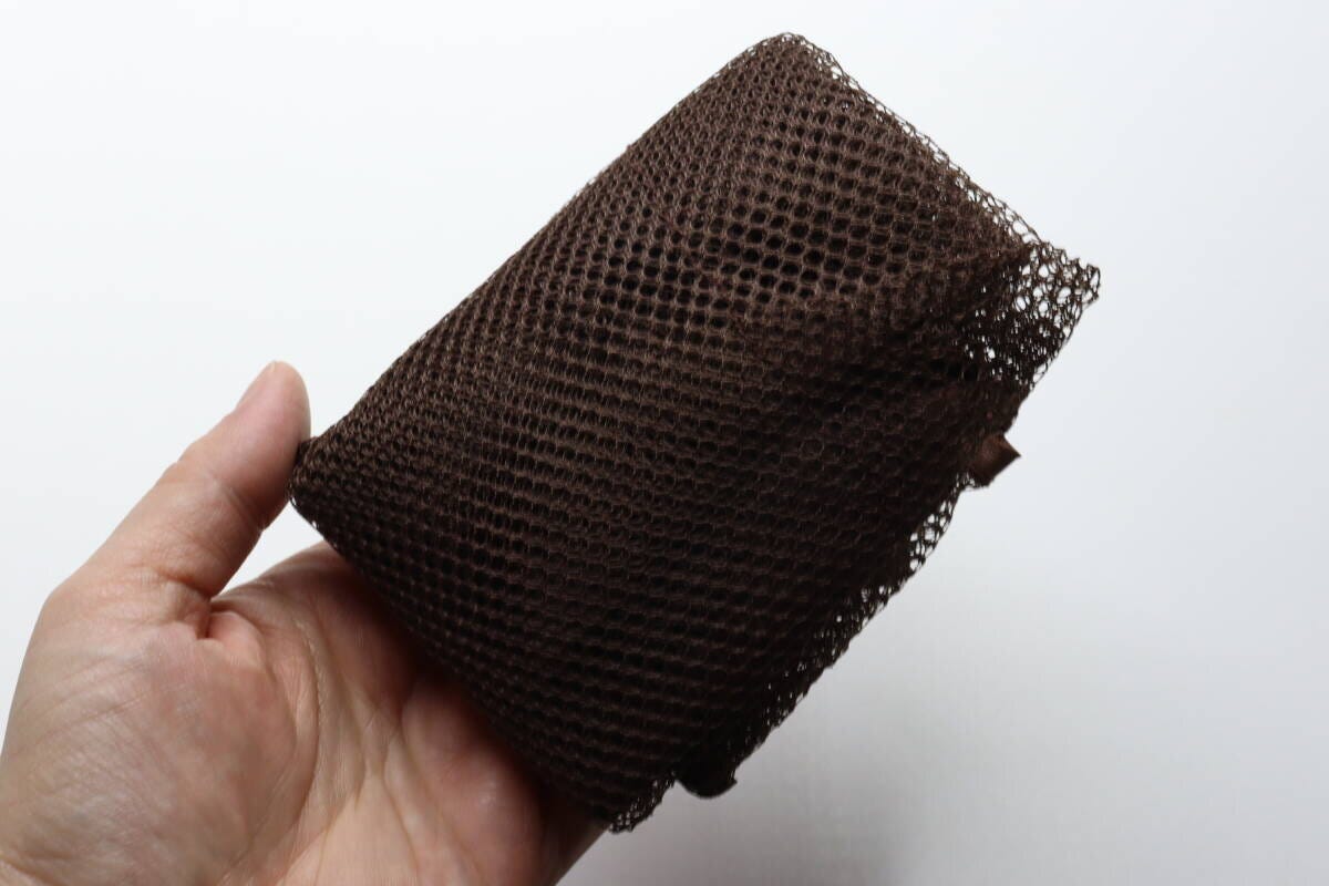 仕切り付メッシュバッグ　ダイソー　折り畳み