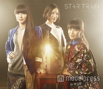 Perfume「STAR TRAIN」(10月28日発売)初回盤