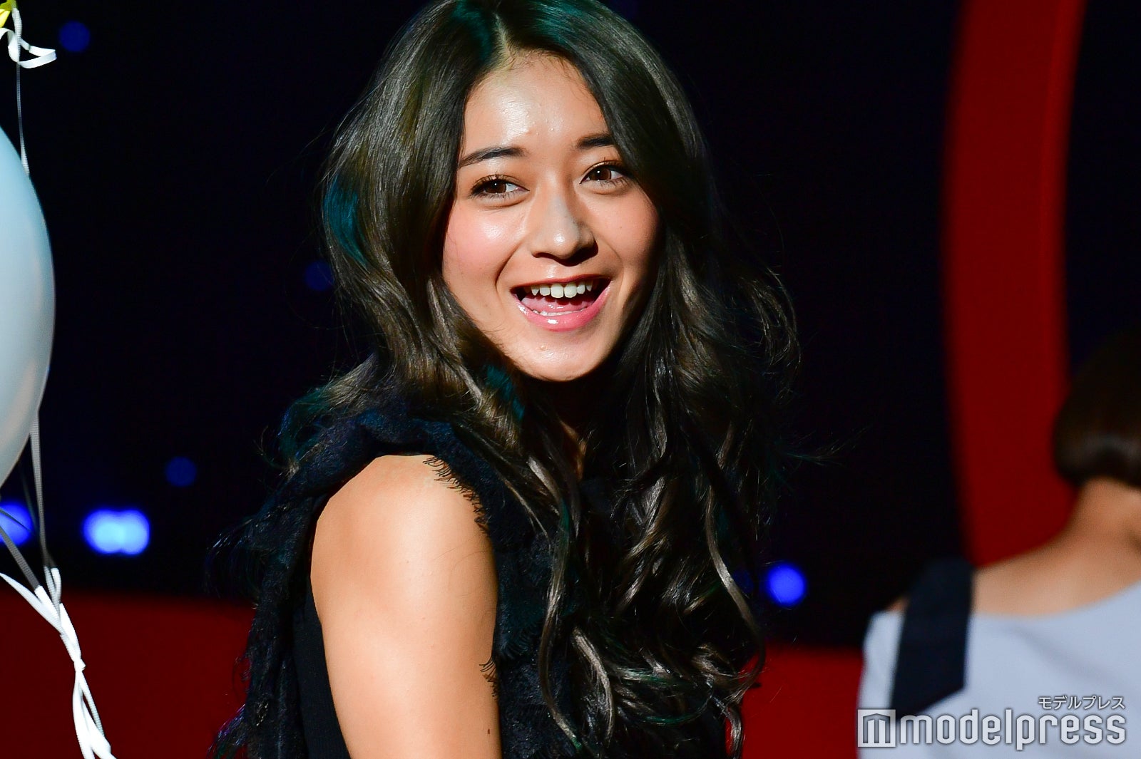 みちょぱ、ナチュラルメイクでモテコーデ着こなす＜sweet collection 2019＞