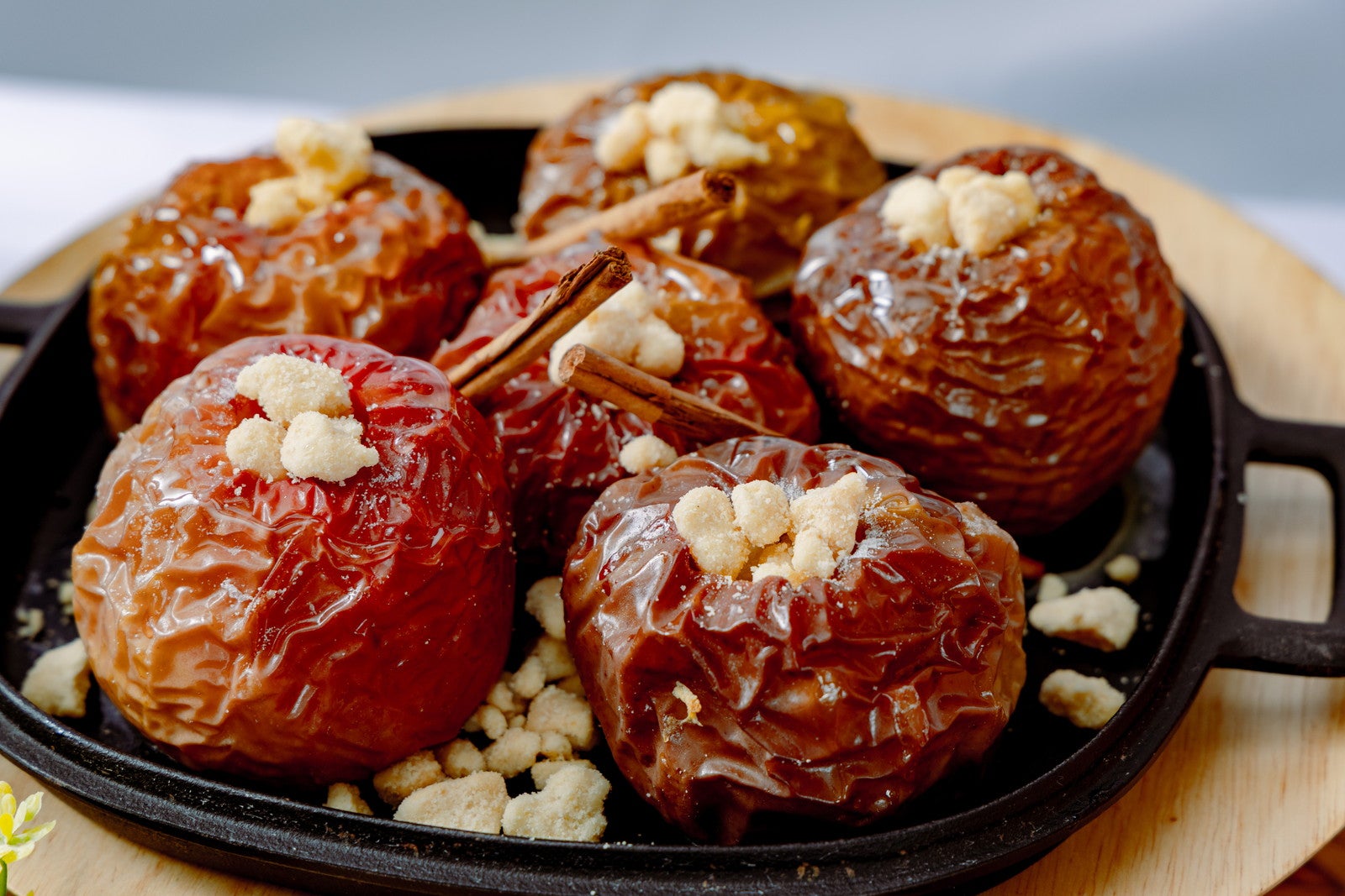 桜・グランピングブッフェ（提供写真）