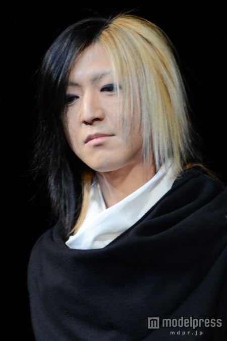 画像6 15 Glay 新曲を生演奏 豪華キャスト集結の映画 草原の椅子 完成披露 モデルプレス 画像6 15 Glay 新曲を生演奏 豪華キャスト集結の映画 草原の椅子 完成披露 モデルプレス