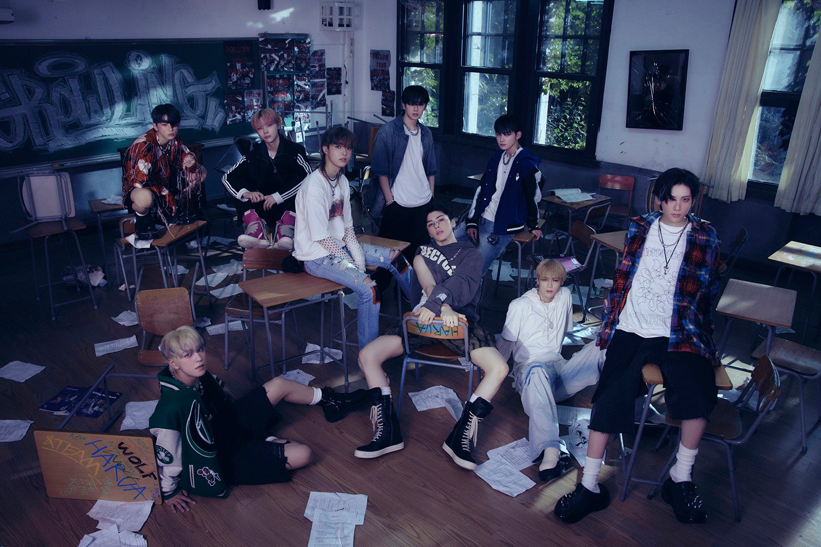 &TEAM、ワイルドな雰囲気帯びた姿 自身初のフルアルバム「First Howling：NOW」コンセプトフォト40点一挙公開