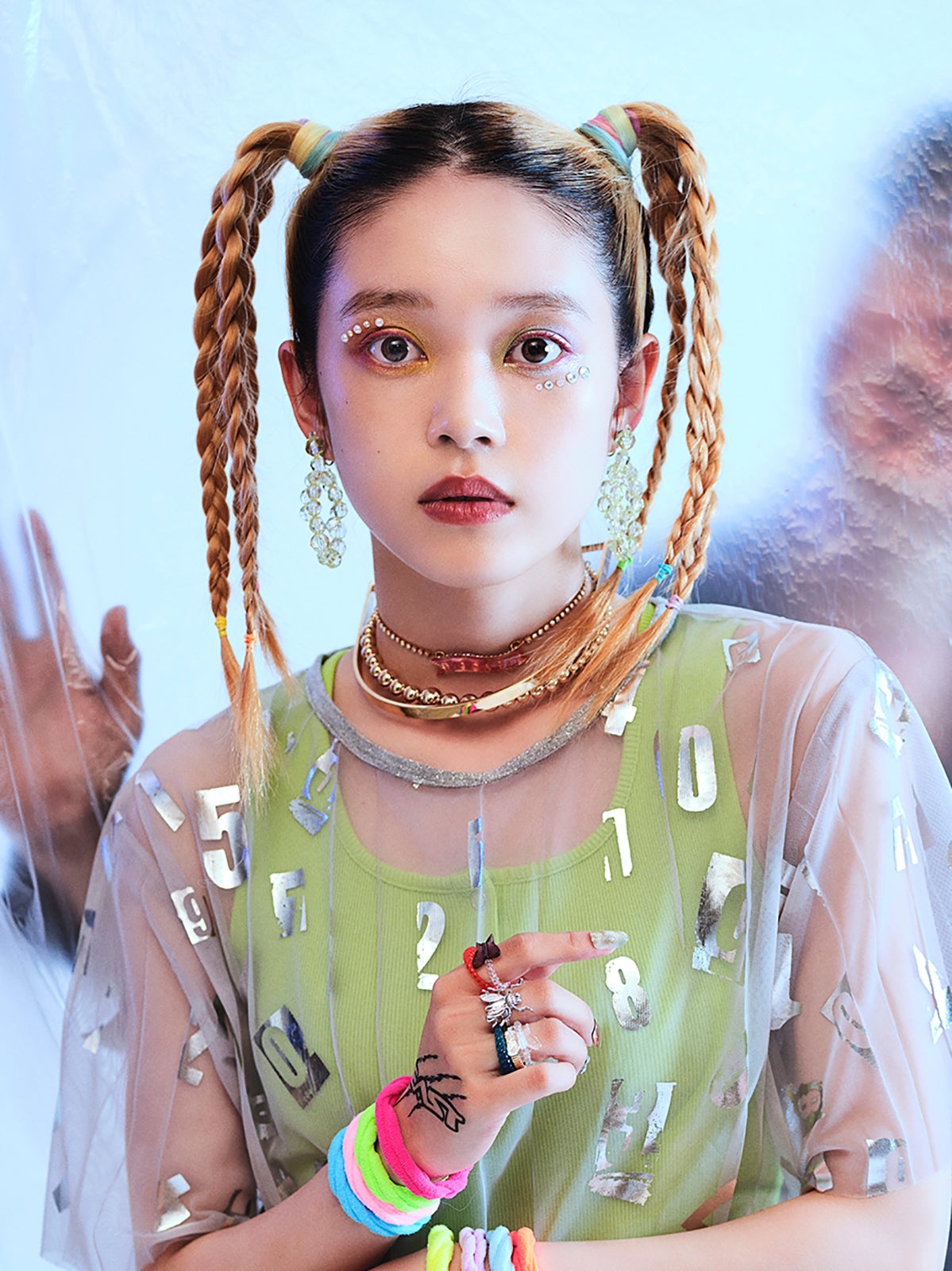 高石あかり （C）「生き残った6人によると」製作委員会・MBS