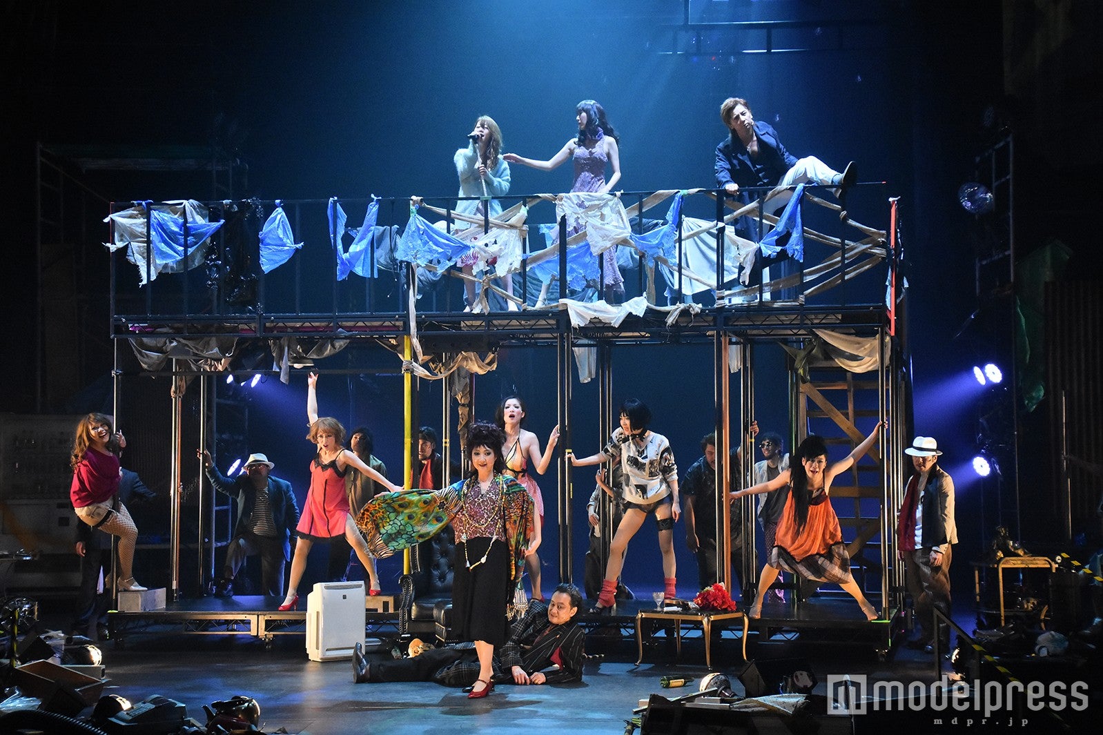 舞台「三文オペラ」 （C）モデルプレス