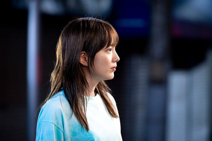 本田翼 「君の花になる」第3話より(C)TBS