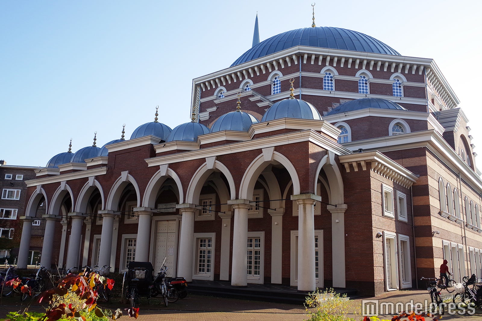 Hotel Not Hotel前のモスク（C）モデルプレス