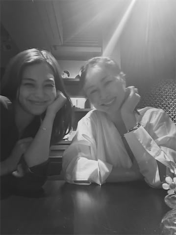 井川遥、"初デート"で撮った中条あやみとの美しすぎる2ショット公開「姉妹かと思った」