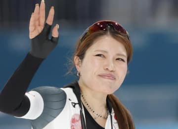 スピードスケート・佐藤綾乃が現役引退「最後の最後まで笑顔で自分らしくいられたので満点です」団体パシュートで18年平昌金含め3大会連続メダル