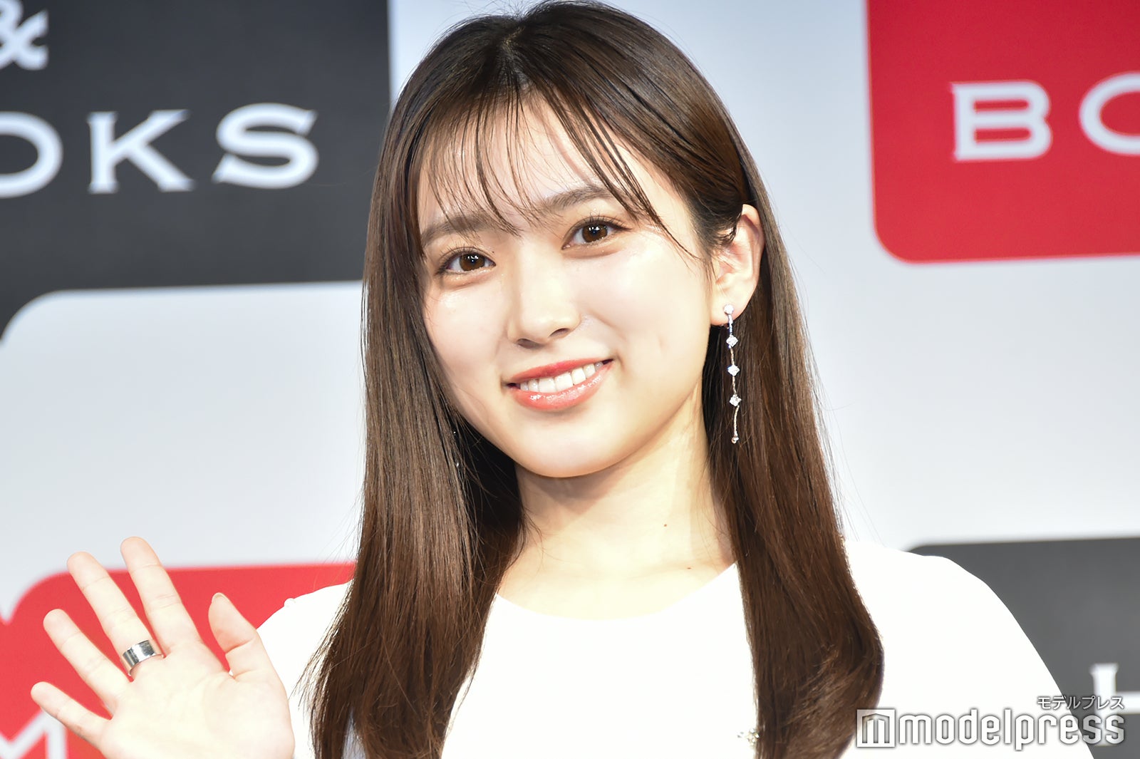 矢吹奈子（C）モデルプレス