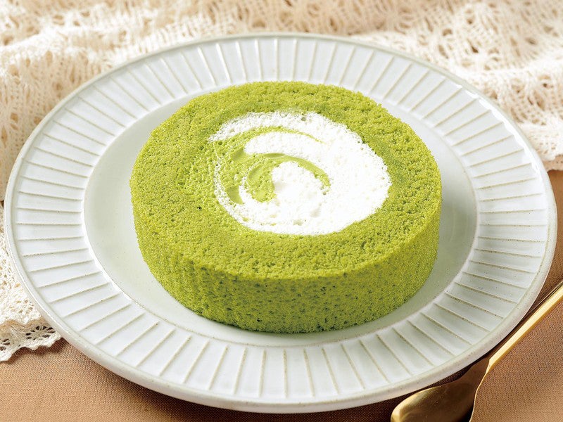 ローソン、お茶たっぷりのロールケーキ登場 まろやかなお茶の味わい