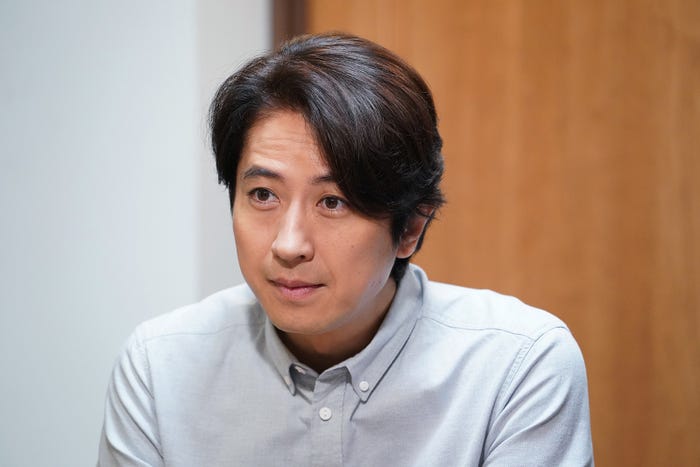 谷原章介/「偽装不倫」第6話より(C)日本テレビ