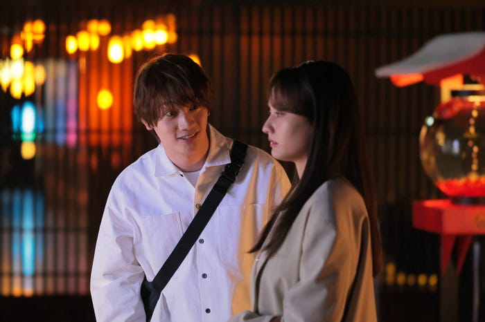 藤原丈一郎、谷まりあ(C)テレビ朝日