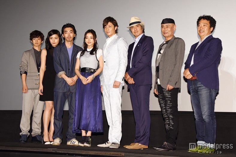 映画「幕末高校生」完成披露上映会の模様