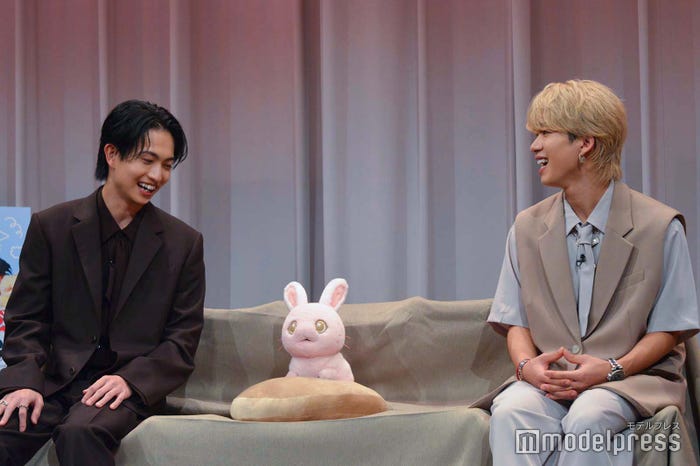 さくらが可愛いすぎてたまらない綱啓永、森愁斗(C)モデルプレス