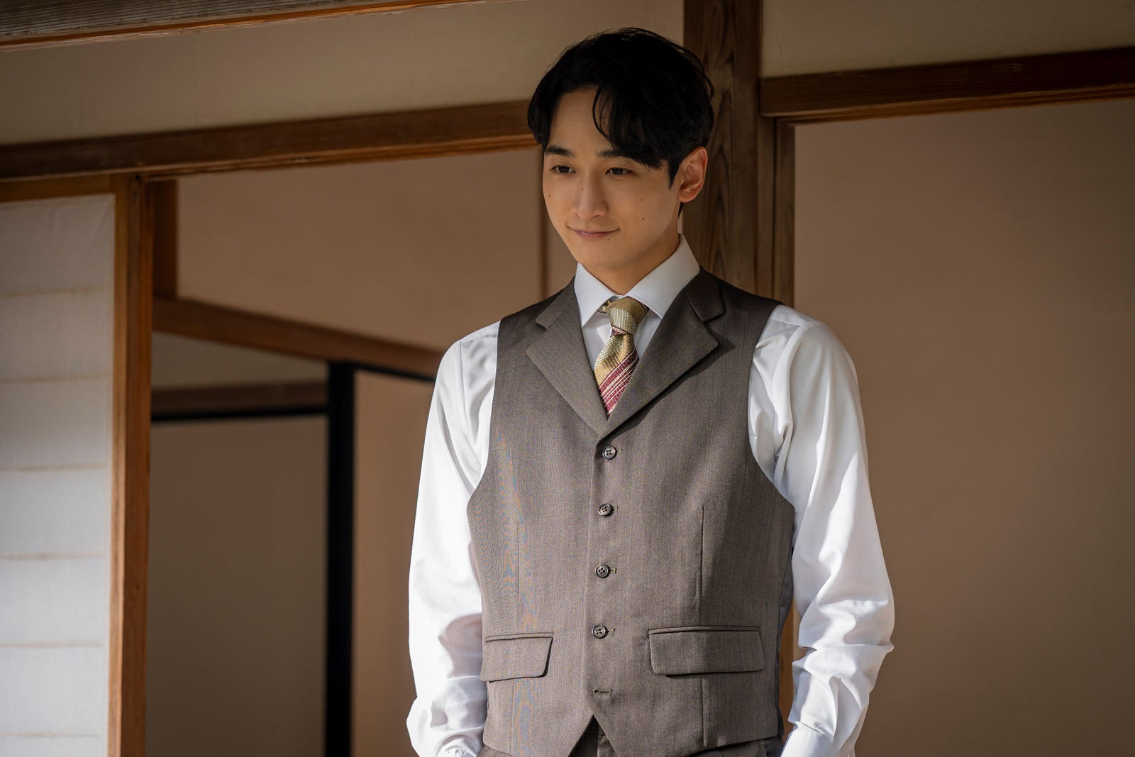 小関裕太「波うららかに、めおと日和」第2話（C）フジテレビ