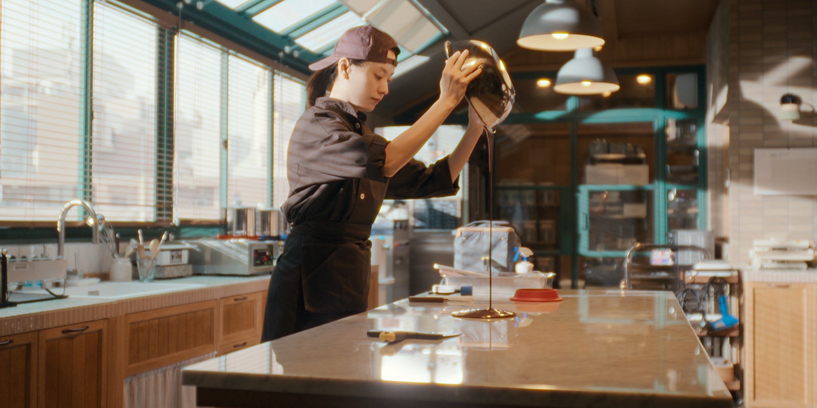伊藤歩「匿名の恋人たち」本編カット（提供写真）