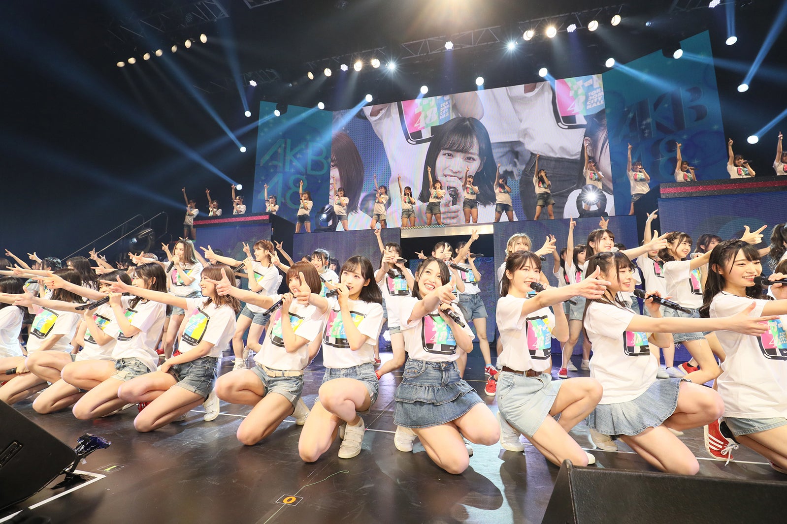 「AKB48単独コンサート～15年目の挑戦者～」 （C）AKS