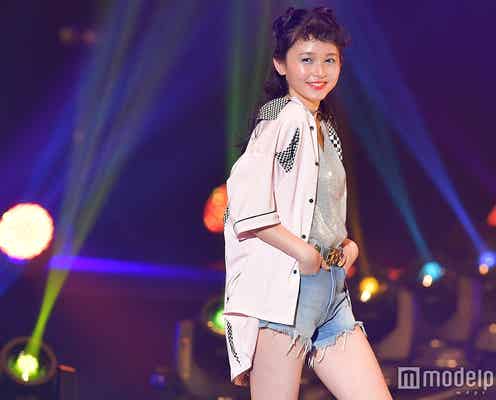 “女子中高生の憧れ”久間田琳加、美脚際立つランウェイ フレッシュな魅力全開<超十代>
