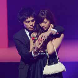 山本裕典、西内まりや