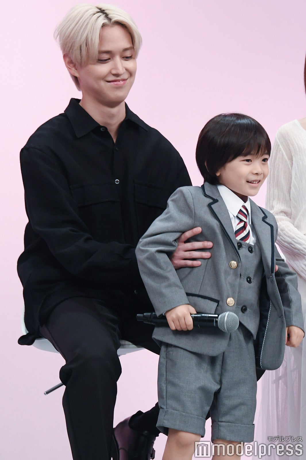 白岩瑠姫、佐藤大空（C）モデルプレス