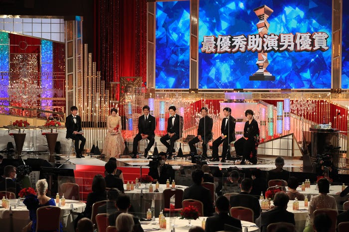 阿部寛、鈴木亮平、堤真一、仲野太賀、村上虹郎 (C)東京写真記者協会
