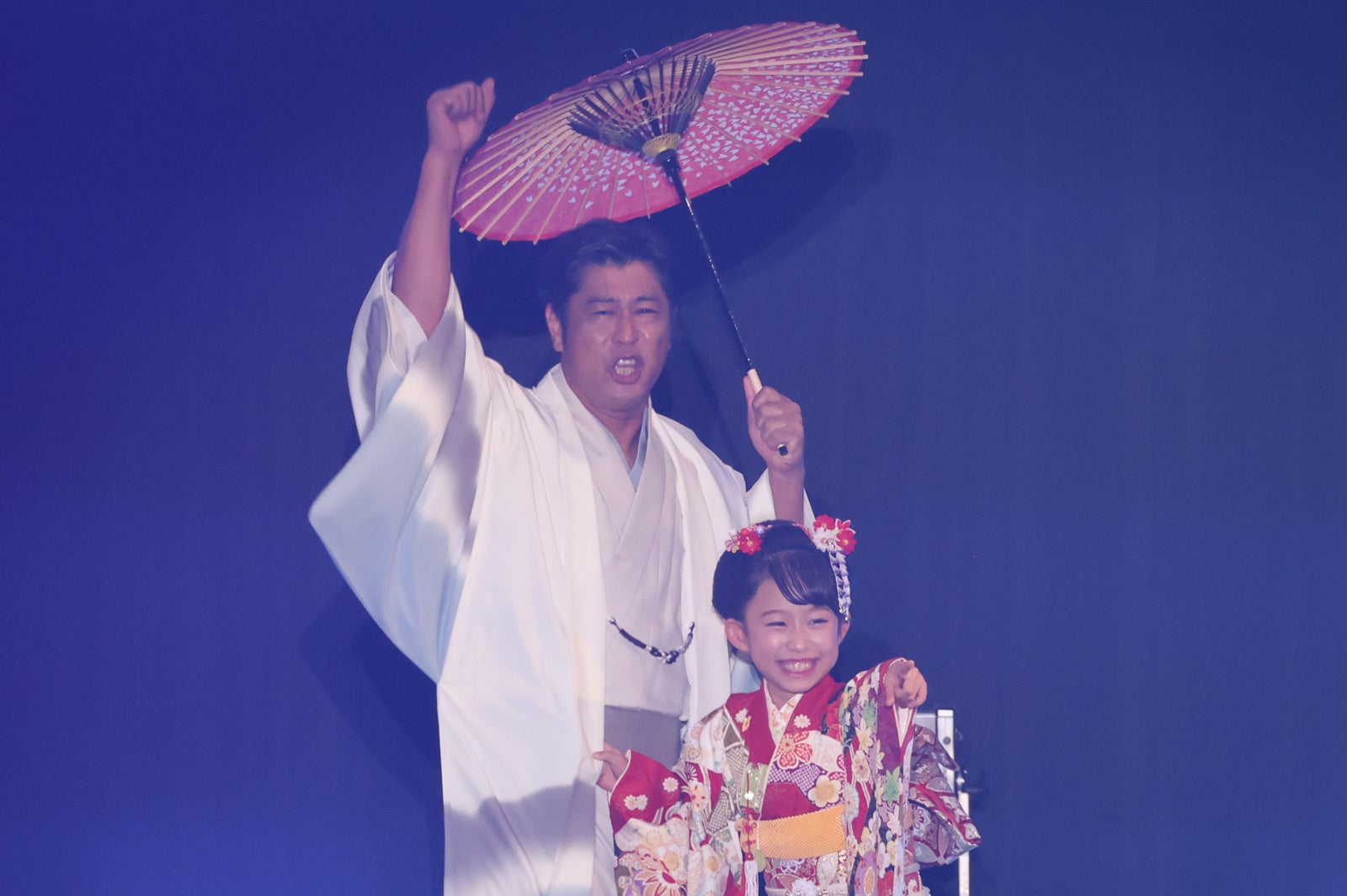 尾形貴弘、尾形さくら（提供写真）