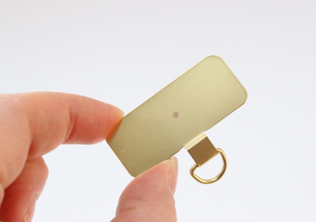 「千切れにくくて安定感抜群！」薄っぺらいけど丈夫な100均シート