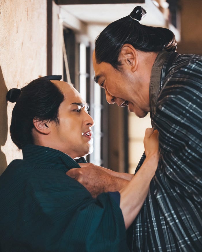 横浜流星、高橋克実「べらぼう~蔦重栄華乃夢噺~」第3話(C)NHK