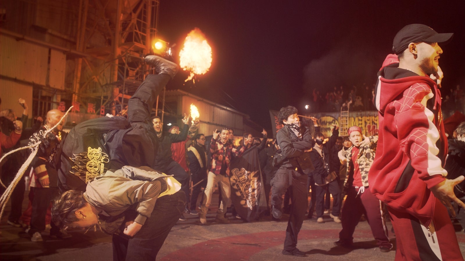 「ヤバい。なんか熱い。舞踏審議篇」より（提供写真）