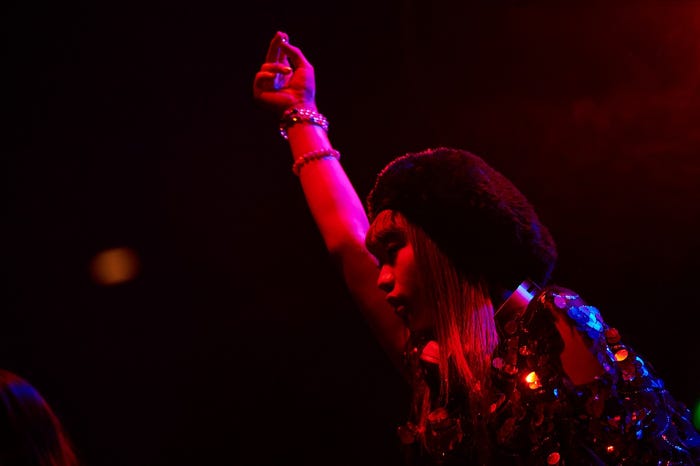 麻珠(C)三吉ツカサ(Showcase)