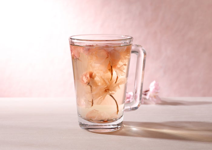 フローティング ブロッサム 900円／画像提供：スターバックス コーヒー ジャパン　