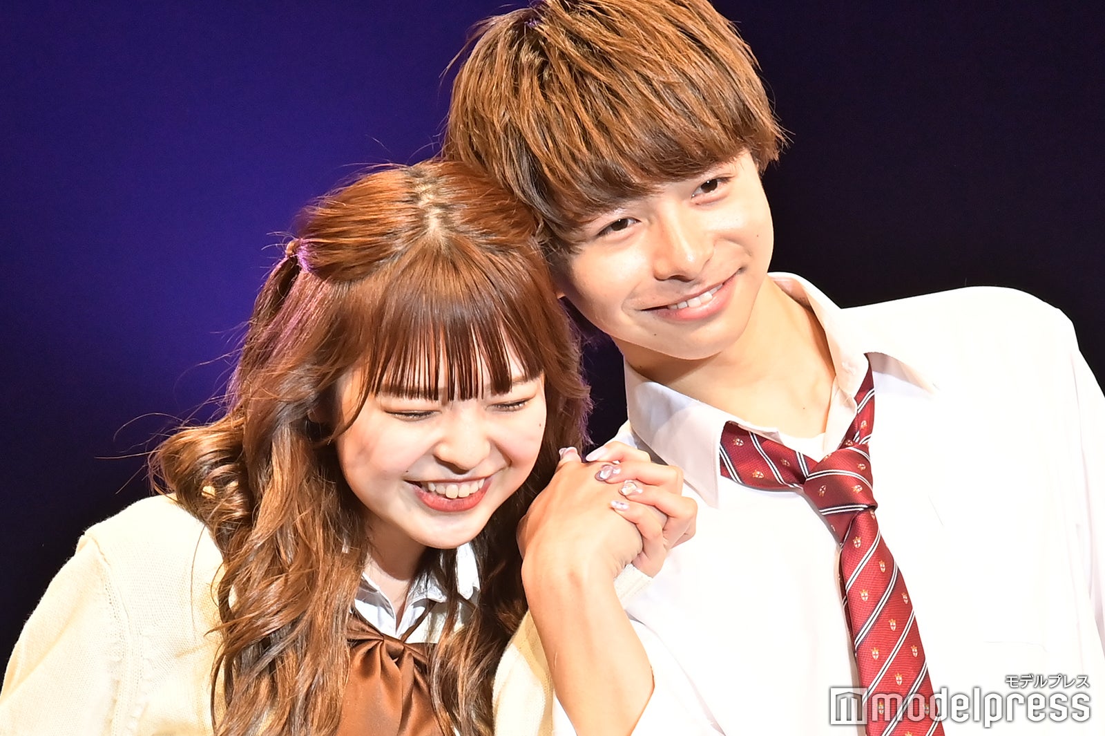 折田涼夏、松本仁 （C）モデルプレス