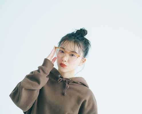 櫻坂46森田ひかる、レアなごつめメガネ姿が可愛い ラフファッションで「ar」連載登場