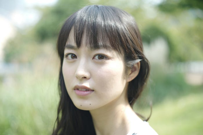グランメゾン東京 玉森裕太の恋人役 朝倉あきに注目集まる 話題のバックハグシーンの裏側 本人が明かす モデルプレス グランメゾン東京 玉森裕太の恋人役 朝倉あきに注目集まる 話題のバックハグシーンの裏側 本人が明かす モデルプレス