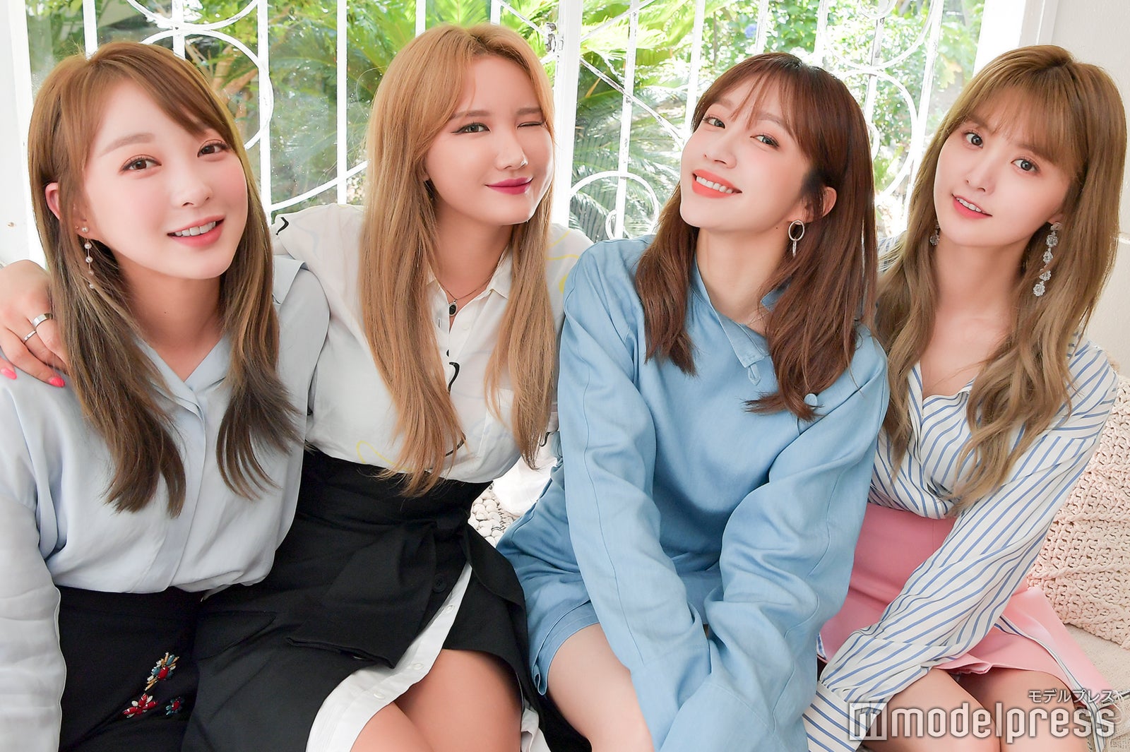 EXID（左から：ヘリン、LE、ハニ、ジョンファ）（C）モデルプレス