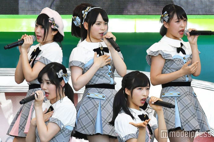 チーム8 (C)モデルプレス