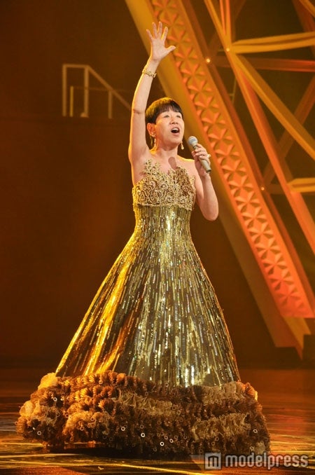 ＜2012ファンへメッセージ＞和田アキ子、カウントダウン直後にコメント